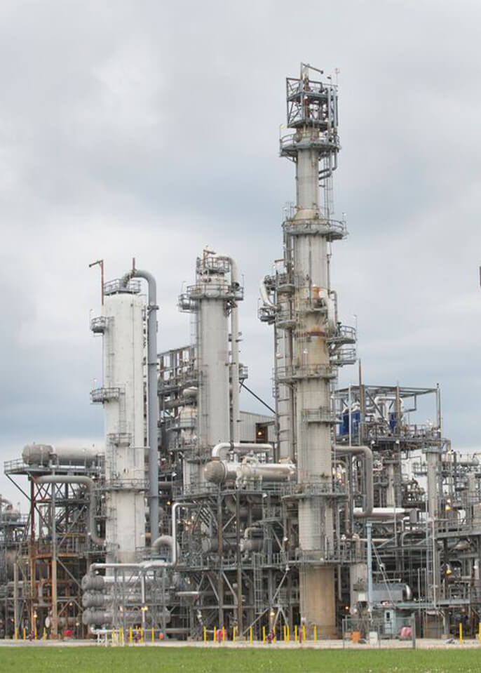 Louisiana hub refinery
