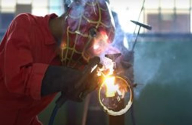 Welding training for students from Kolej Vokasional Bintulu
